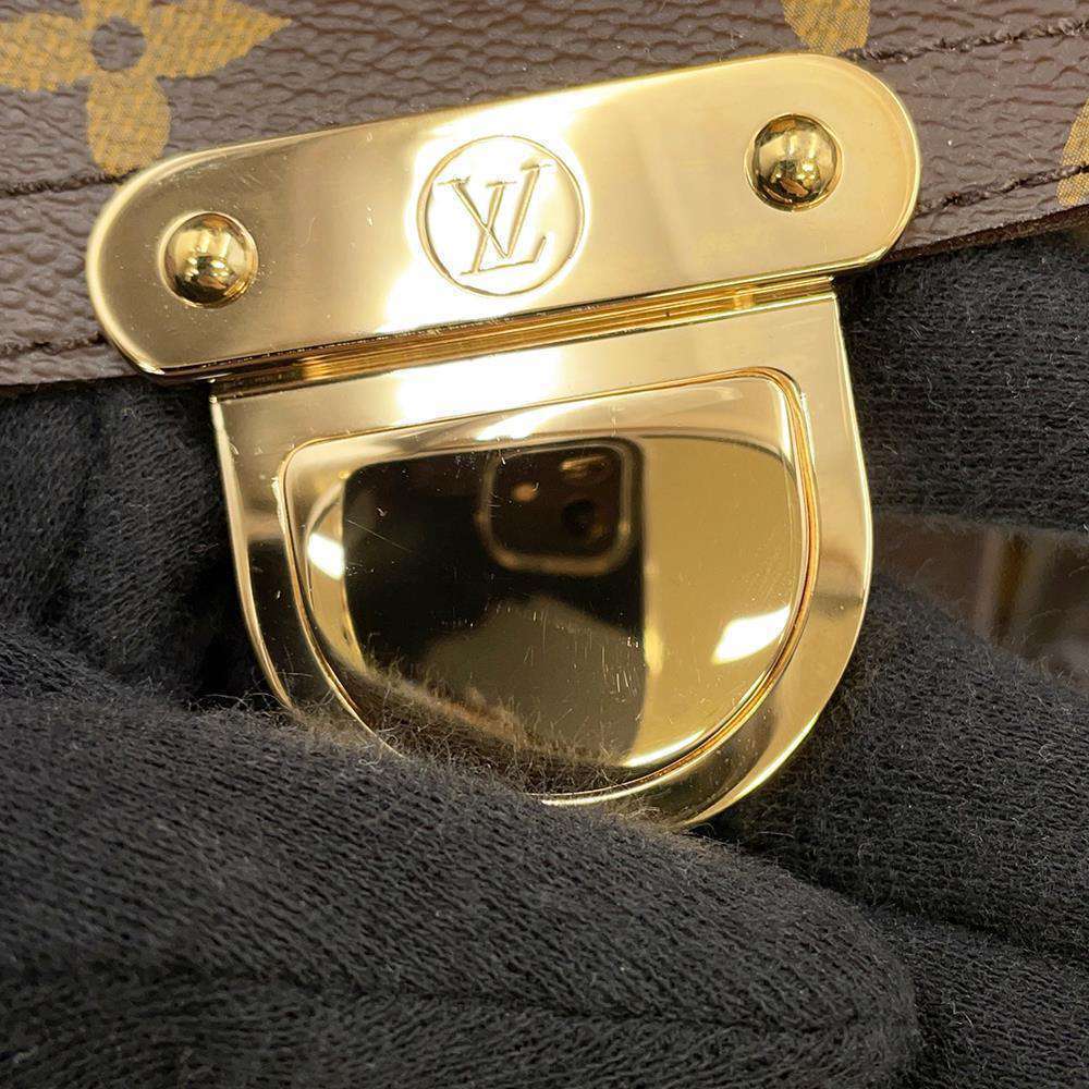 Louis Vuitton Manhattan bag Monogram handbag - Picture 9 of 12